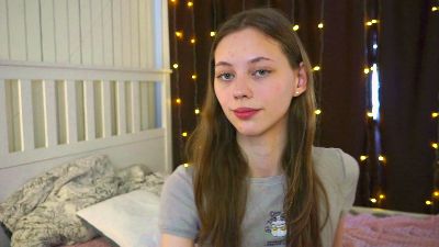 RessieCser webcam cam4 model stream image