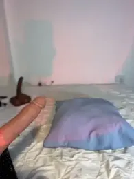 MiahWindsor webcam model stream image