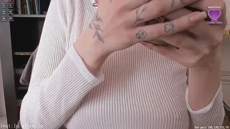 alicelu_ webcam model stream image