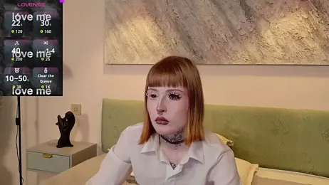 MilkMeSoftly webcam stripchat model stream image