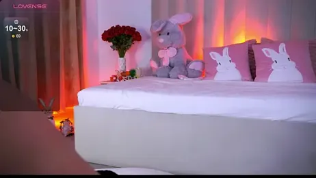 AishaSins webcam model stream image