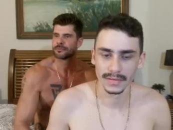 hungcaique webcam chaturbate model stream image
