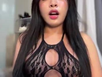 captivatingyumi webcam model stream image