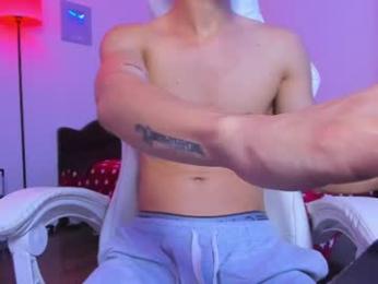 michael_twink18 webcam model stream image