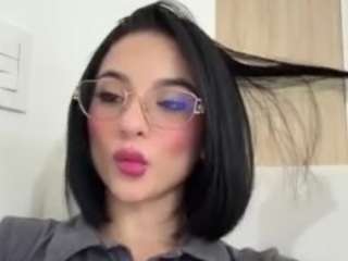 kiraalopez webcam camsoda model stream image