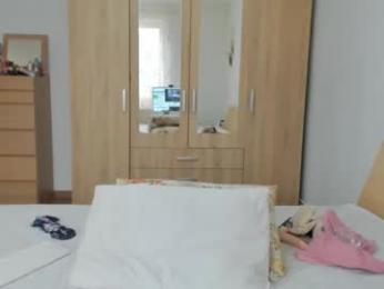 wildallisa webcam model stream image