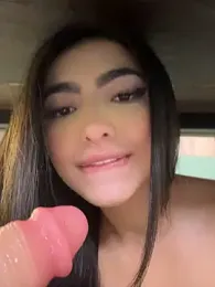 Valentina-gomezz webcam stripchat model stream image