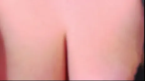 AdelynnReeds webcam stripchat model stream image