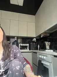 Queen_of_pain webcam model stream image