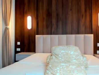 saradiamond01 webcam model stream image