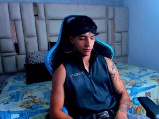 Croy Myers webcam model stream image