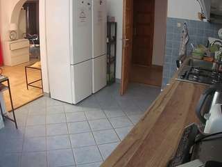 voyeurcam-julmodels-kitchen webcam model stream image