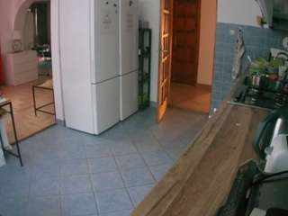 voyeurcam-julmodels-kitchen webcam model stream image
