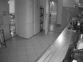 voyeurcam-julmodels-kitchen webcam model stream image