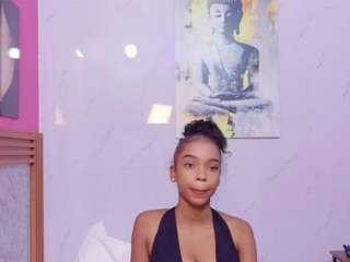 petitelittleebonyy webcam model stream image