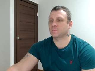 b-l-o-n-d webcam camsoda model stream image