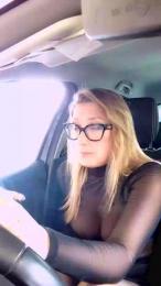 Lalalovehot2 webcam model stream image