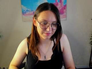 viva-kelsey webcam model stream image