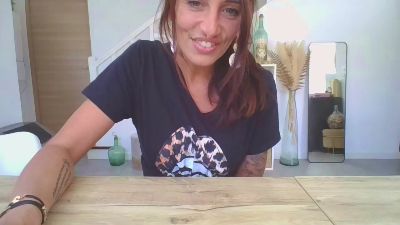 GloryZavatrash webcam model stream image