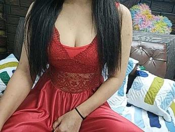 Dollmeenu webcam model stream image