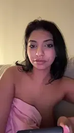 Viviennn3 webcam model stream image