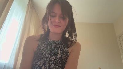 JuleThreets webcam model stream image