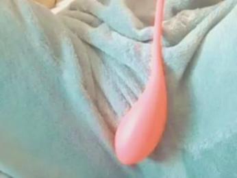 romi183 webcam model stream image