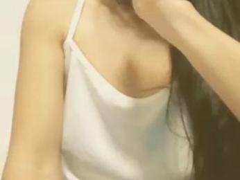 romi183 webcam model stream image