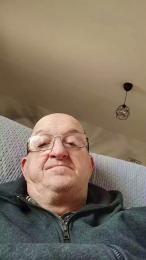 riri76560 webcam model stream image