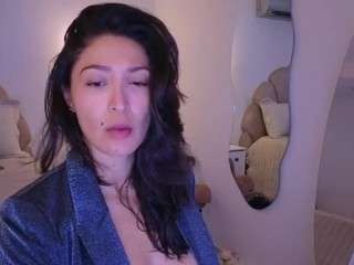 azaleiia webcam model stream image