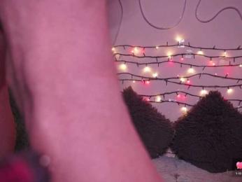 MaddisRock webcam bongacams model stream image