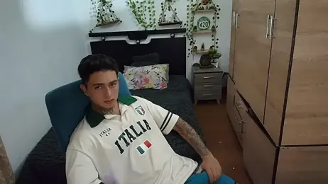 santii_ss webcam model stream image