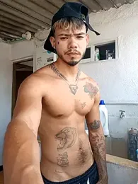 Niick01_ webcam model stream image