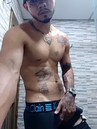 Niick01_ webcam model stream image