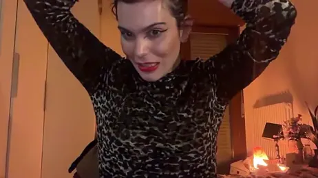 Regina_5 webcam stripchat model stream image