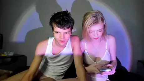 AnnaLucasShow webcam model stream image