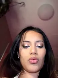 Risky_Workouts webcam model stream image