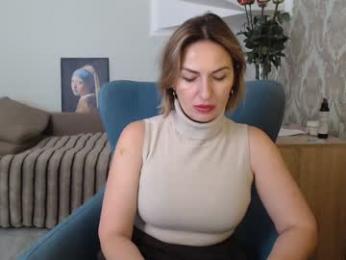 mallinia webcam chaturbate model stream image