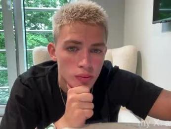 lil_addy webcam model stream image