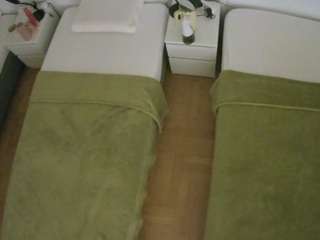 voyeurcam-julmodels-bed-5 webcam model stream image