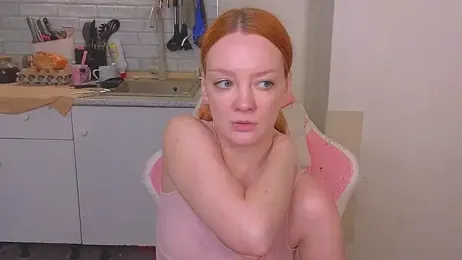 Radiants_two webcam stripchat model stream image