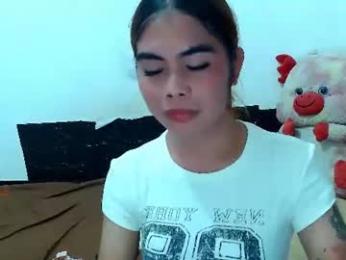 mikhaylaanderson webcam chaturbate model stream image