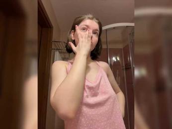 Annpopsy webcam bongacams model stream image