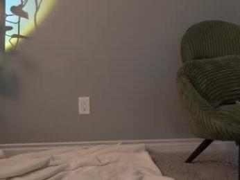 littlemiss_kira webcam model stream image