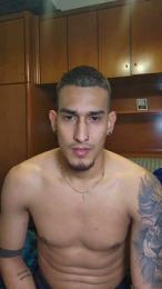 Andrewxxx9 webcam model stream image