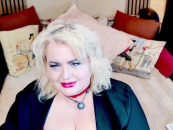 stiphlermom webcam bongacams model stream image