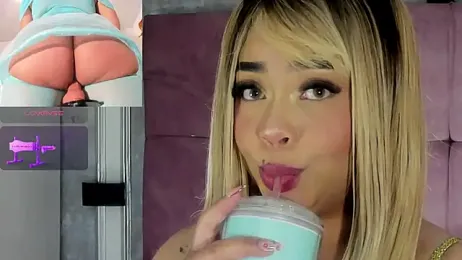 conny__curly webcam model stream image