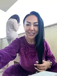 BellaaQuinn webcam stripchat model stream image