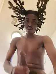 Mr11inchesnluvv webcam stripchat model stream image