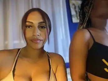SiennaChalmers webcam stripchat model stream image